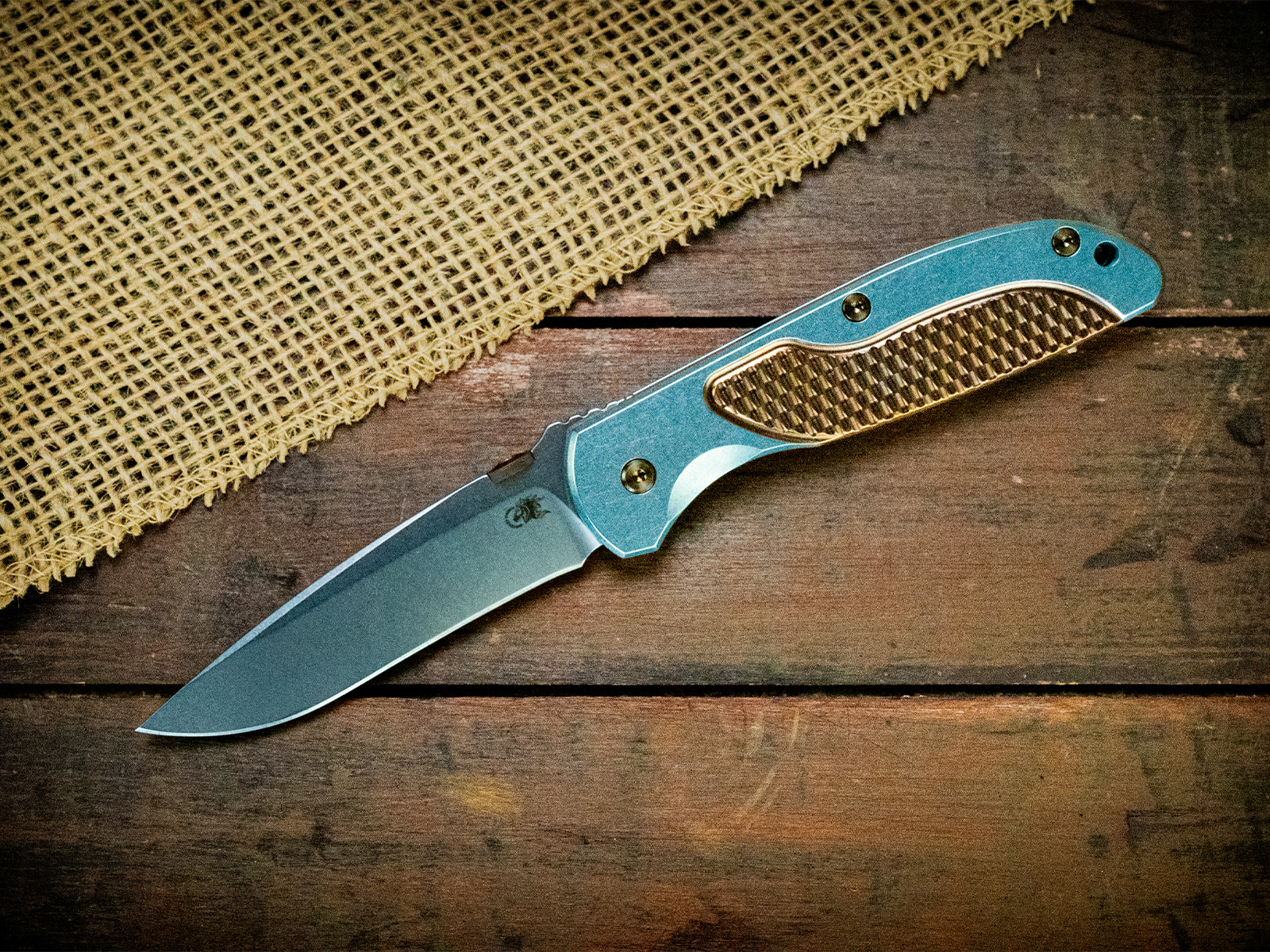 Firetac-Recurve-CPM20CV-Stonewash Light Blue-Blue/Bronze Ti Scale-Bronze Ti Hardware Firetac-Recurve-CPM20CV-Stonewash Light Blue-Blue/Bronze Ti Scale-Bronze Ti Hardware