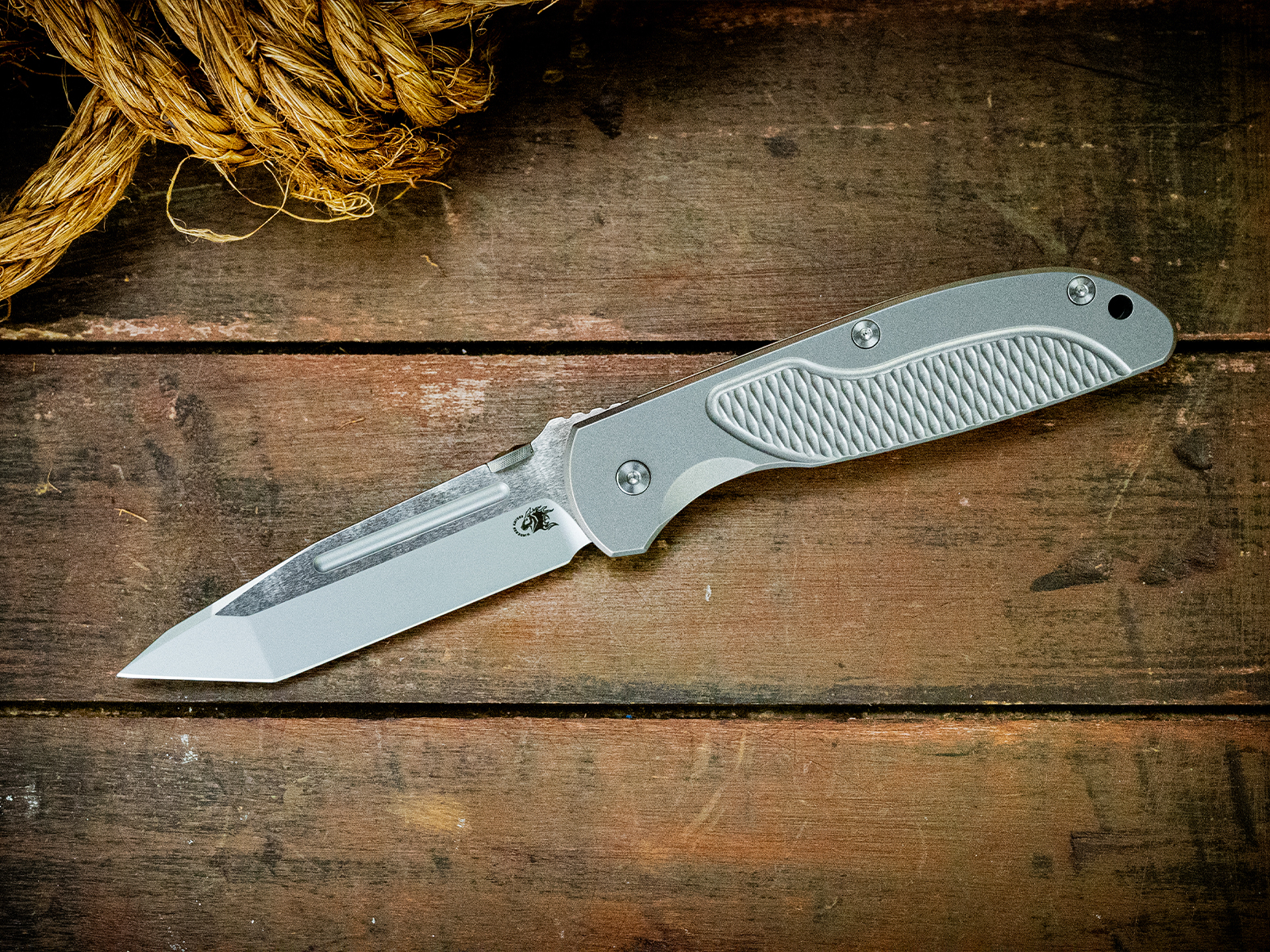 ExpProductCell_Firetac Tanto-20CV-Two Tone Bead Blast-Titanium Scale