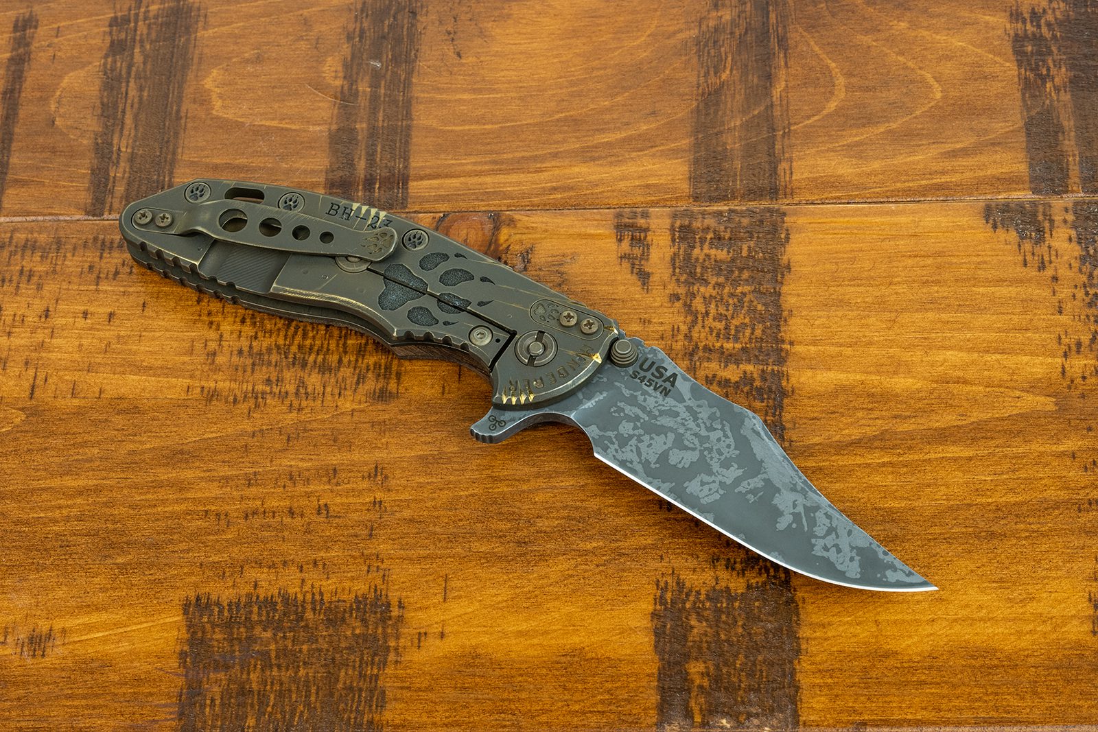 XM-18 3.5" Bowie-S45VN-Battle Hound Bronze-Textured Walnut XM-18 3.5" Bowie-S45VN-Battle Hound Bronze-Textured Walnut