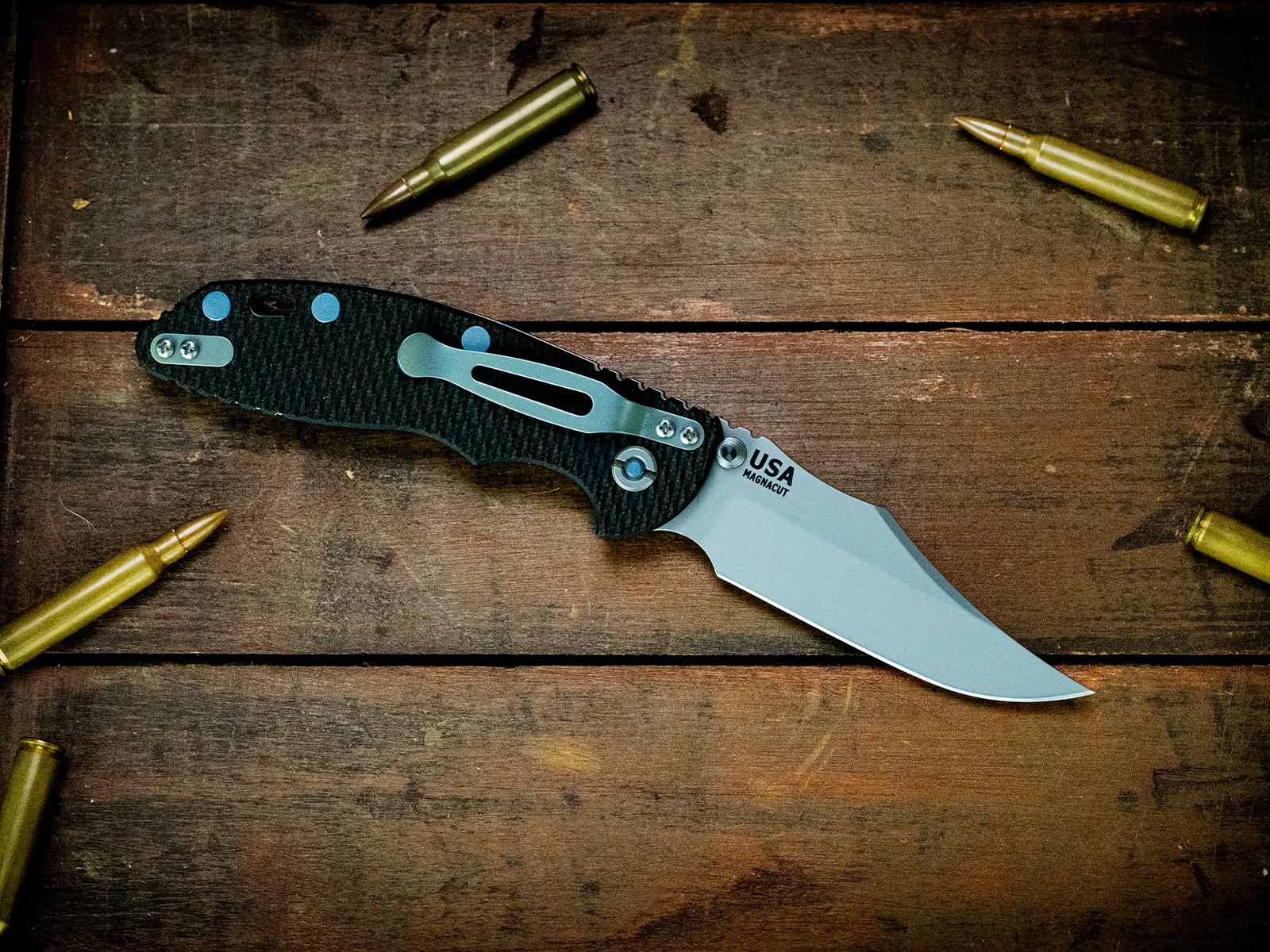 ExpProductCell_XM-18 3.5" Non Flipper-Bowie-Magnacut-Special Bead Blast Liner Lock-Black G10-Bead Blast Blue Ti Hardware
