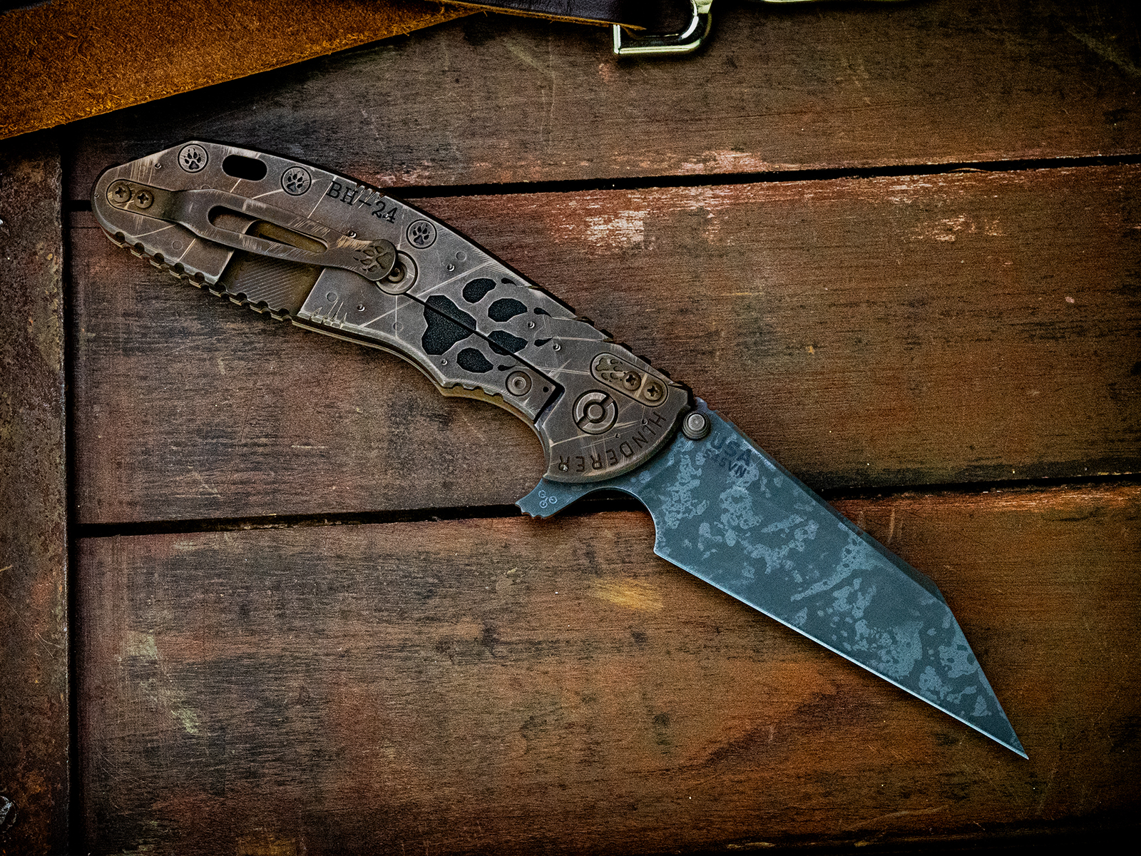 XM-24 Wharncliffe Skinny-S45VN-Battle Hound 24-Bronze-Coyote G10-2 XM-24 Wharncliffe Skinny-S45VN-Battle Hound 24-Bronze-Coyote G10-2