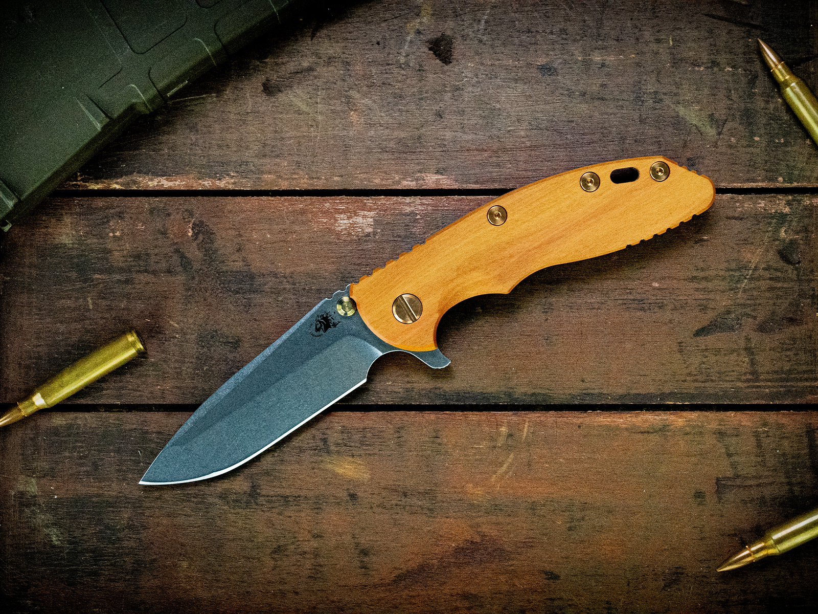 ExpProductCell_XM-18 3.5" Spanto-S45VN-Stonewash Blade-Working FInish Green/Gold-Pau Amarello-Brass Hardware/Gold TS