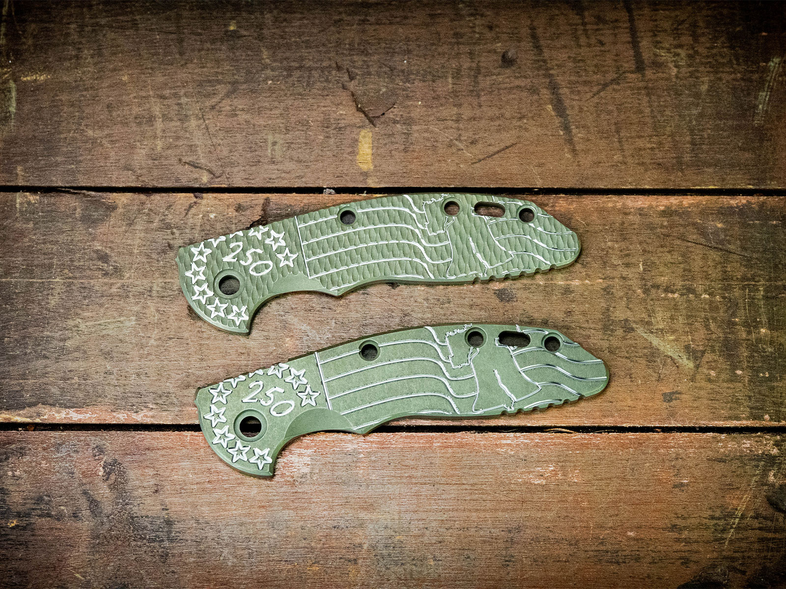 ExpProductCell_XM-18 3.5"Titanium Scale-Battle Green-Liberty Bell-Make It Your Own