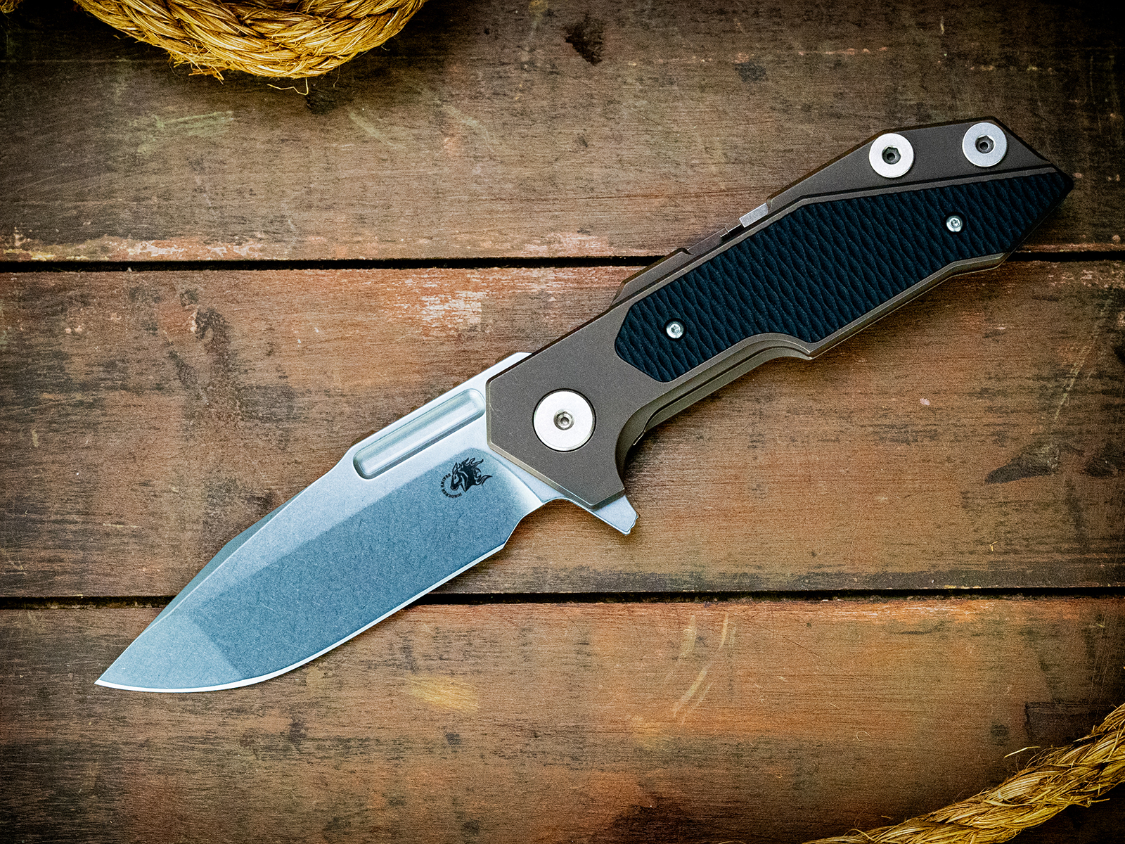 ExpProductCell_Full Track-Spanto-S45VN-Stonewash Blade-Battle Bronze-G10