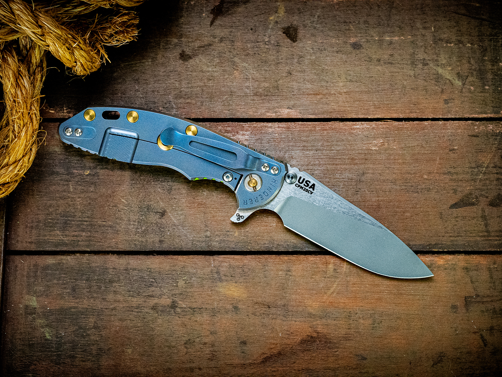 ExpProductCell_XM-18 3.5"-20CV-Slicer-Hollow Ground-Two Tone-Bead Blast Blue-Lime Green G10-Brass Hardware