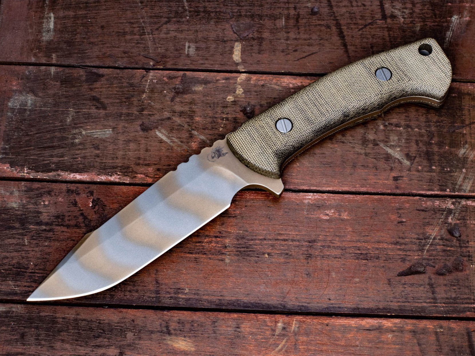 The Ranch Harpoon Spanto -FDE "Strider Striped"- Green Micarta The Ranch Harpoon Spanto -FDE "Strider Striped"- Green Micarta