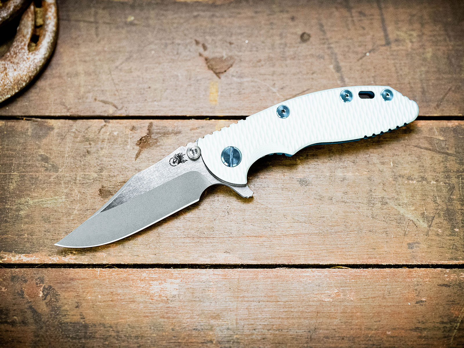 ExpProductCell_XM-18 3.0" Bowie-20CV-Two Tone-Working Finish Blue-White G10-Titanium Hardware ExpProductCell_XM-18 3.0" Bowie-20CV-Two Tone-Working Finish Blue-White G10-Titanium Hardware
