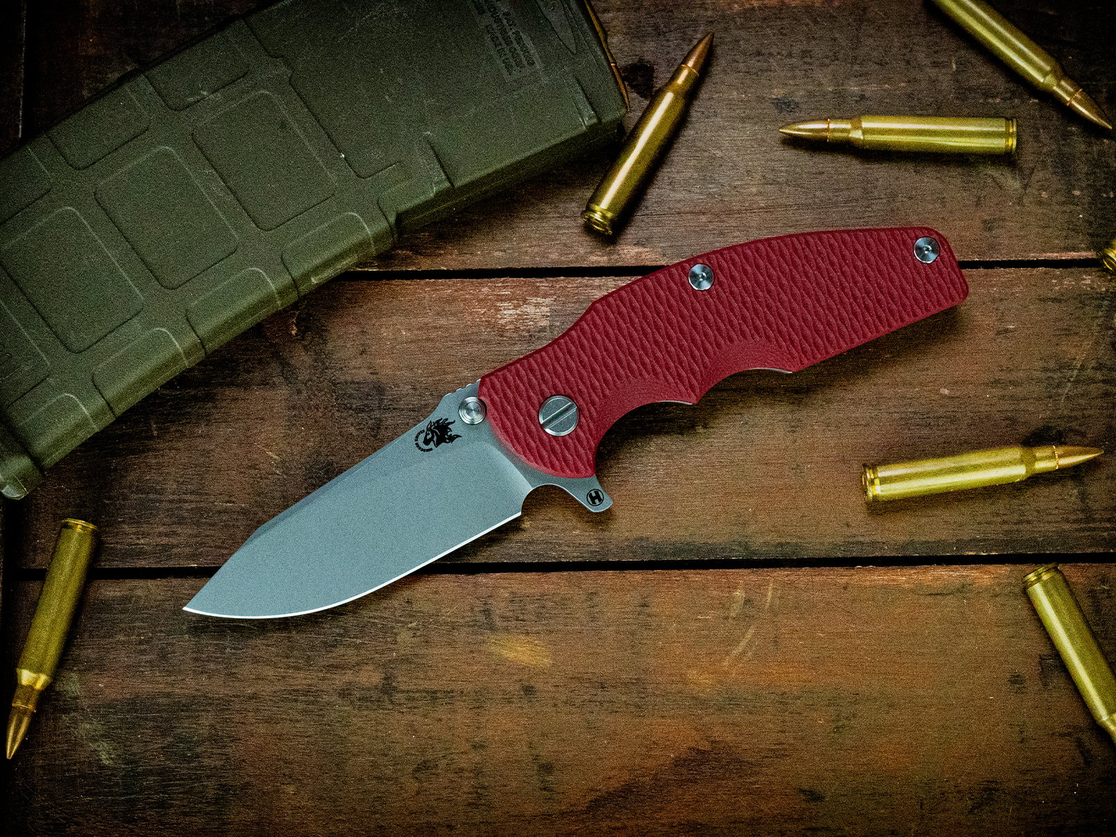 Jurassic-Slicer Hollow Ground-Magnacut-Battle Blue-G10