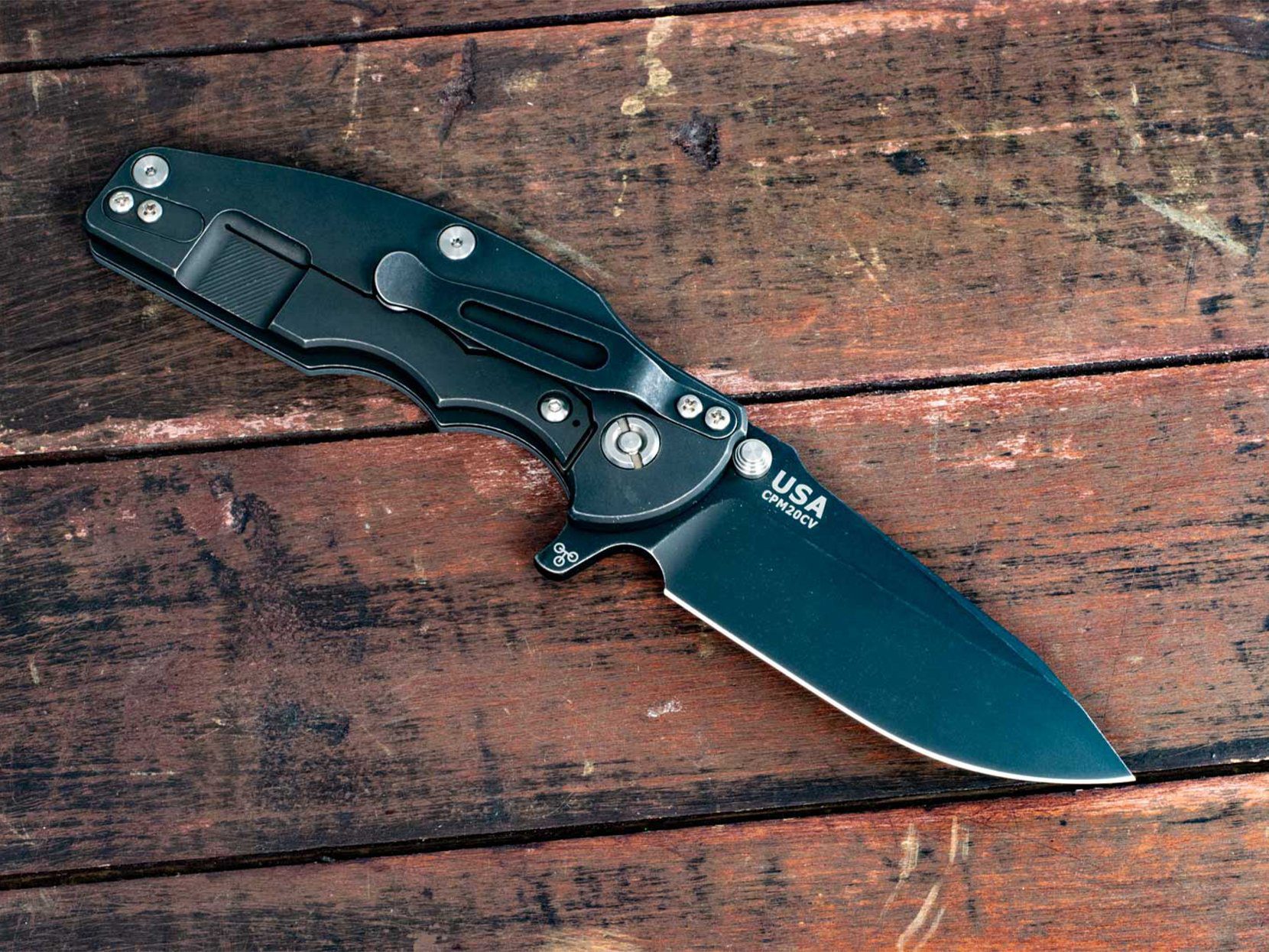 ExpProductCell_Jurassic-Spearpoint-Battle Black-G10