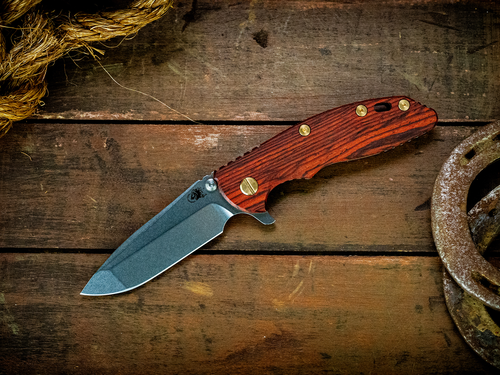 ExpProductCell_XM-18 3.5" Spanto-S45VN-Stonewash Bronze-Cocobolo-Brass Hardware/Red Aluminum Standoffs