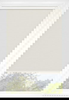 Off White Classic Cordless Blackout Blackout Cellular Shades