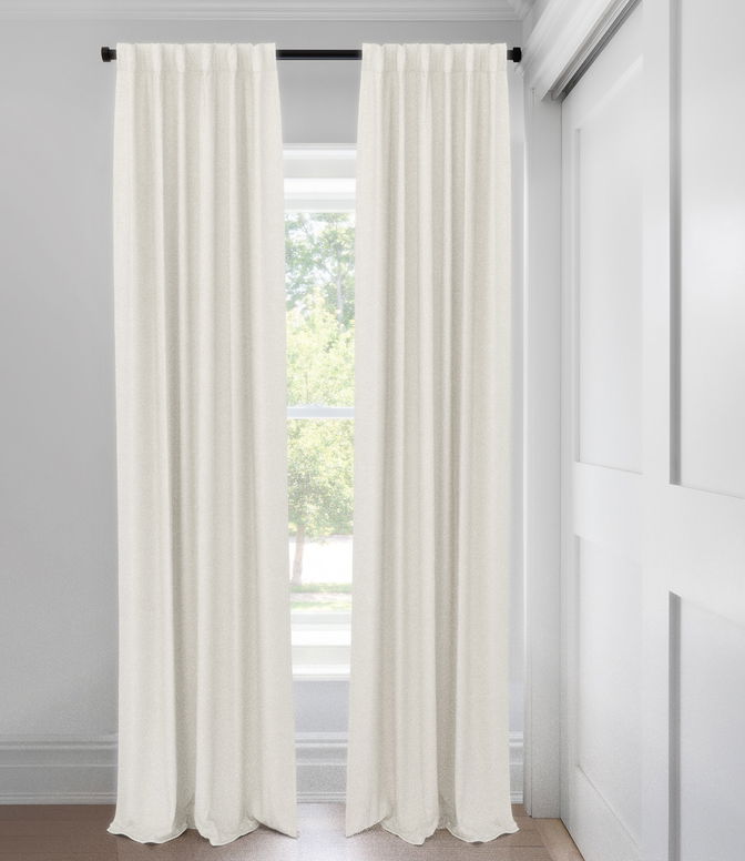 Ivoire Lustre en soie Rideaux faits sur mesure