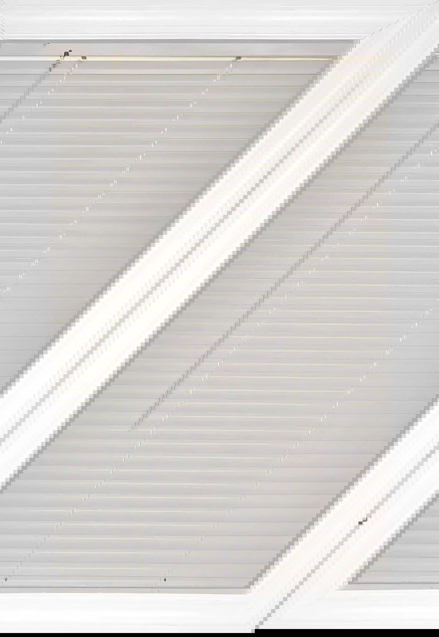 Glossy White Mini II Aluminum Blinds
