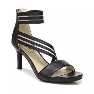 Mystique Pumps