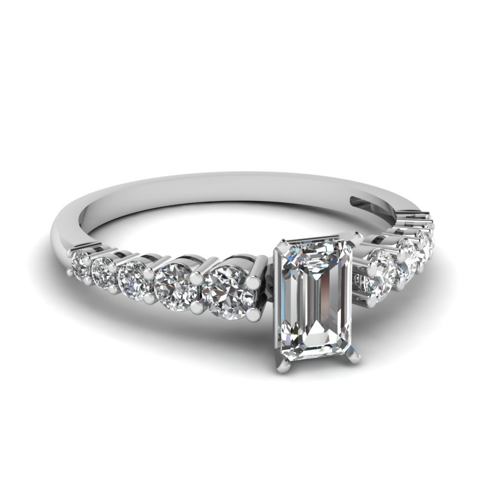 Graduated Flawless Diamond Ring 1.50 Carat