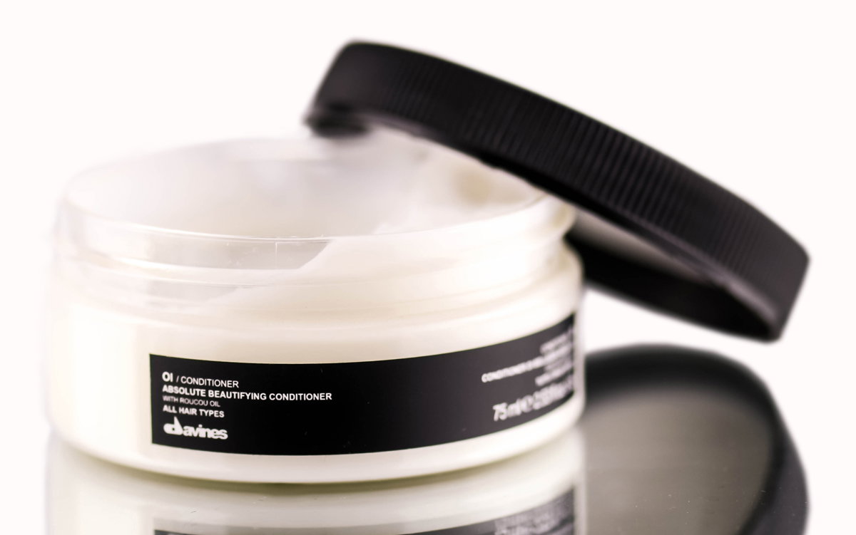 dav46-2-53-oz - Davines OI Absolute Beautifying Conditioner-image1 dav46-2-53-oz - Davines OI Absolute Beautifying Conditioner-image1