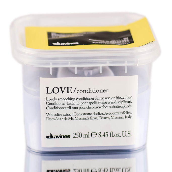 Davines Love Conditioner Lovely Smoothing Conditioner