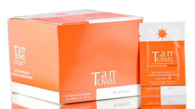 TanTowel Self-Tan Towelette - Half Body Application (Plus)