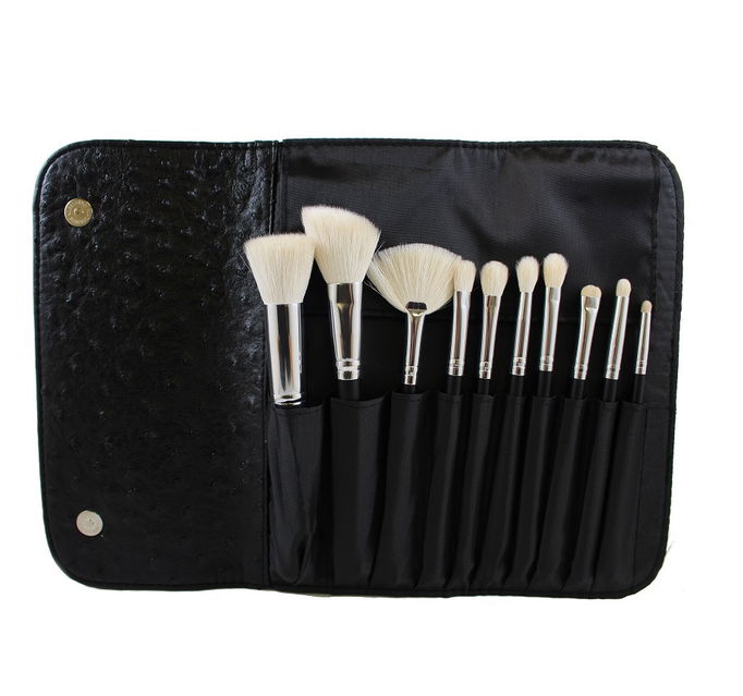 Morphe 10 Piece Deluxe Set W/ Ostrich Skin Snap Case - Set 692 Morphe 10 Piece Deluxe Set W/ Ostrich Skin Snap Case - Set 692