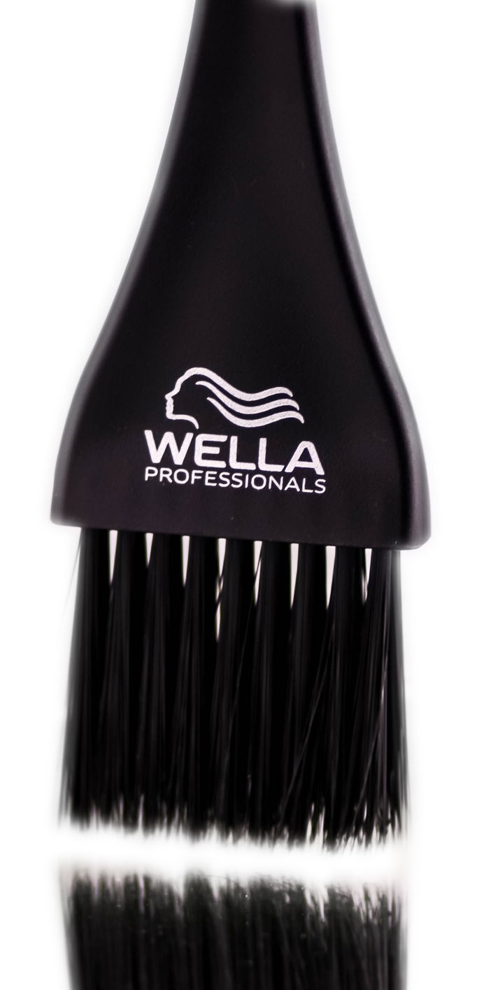 Wella Standard Color Brush