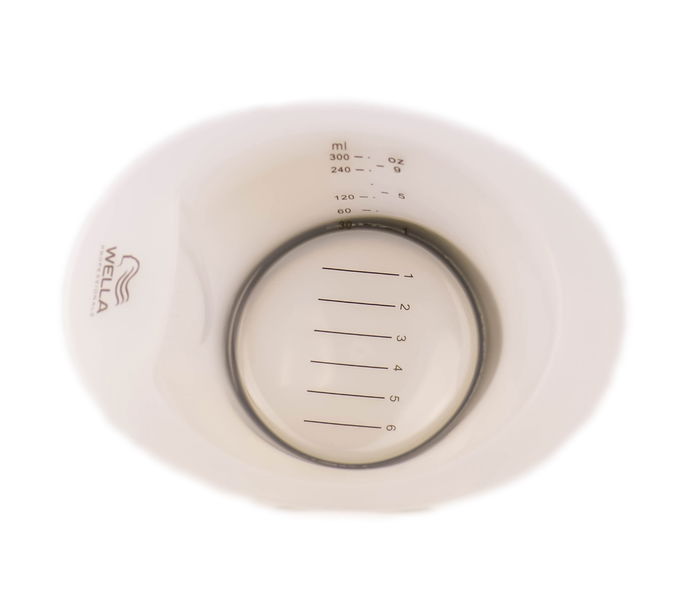 Wella Professionals Color Bowl w/Scales & White Wella Professionals Color Bowl w/Scales & White