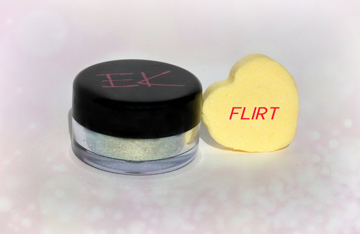 ek06-flirt - Eye Kandy Cosmetics "P.S I Love You" Collection-image1 ek06-flirt - Eye Kandy Cosmetics "P.S I Love You" Collection-image1