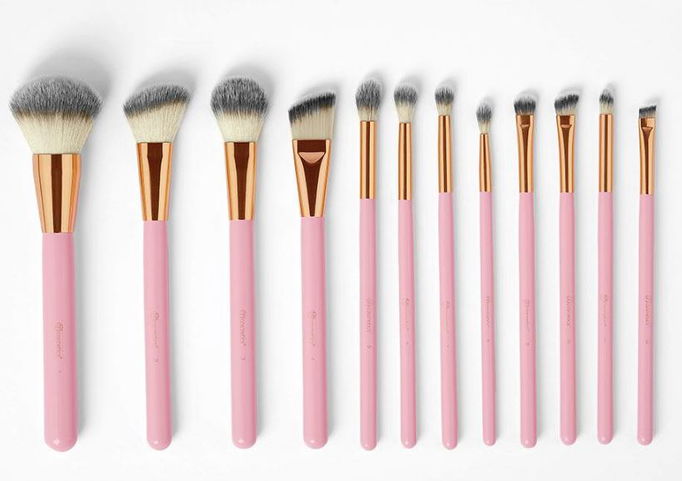 BH Cosmetics Pink Studded Elegance 12 Piece Brush Set