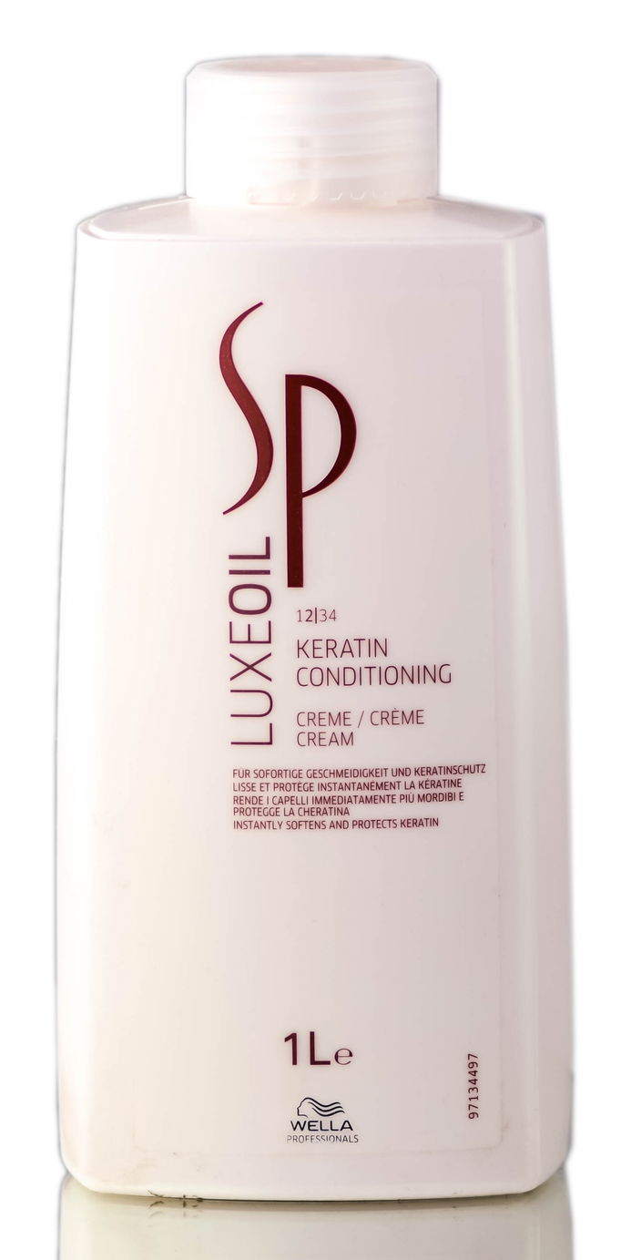 Wella LuxeOil Keratin Creme Conditioner