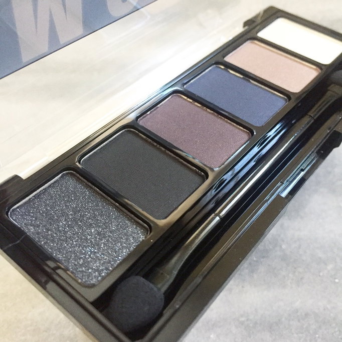 NYX The Smokey Shadow Palette-image3