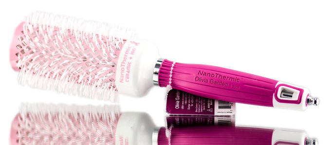 Olivia Garden Breast Cancer Awareness NanoThermic Ceramic + Ion Brush