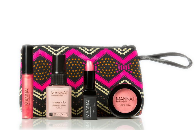 Manna Kadar Makeup Set - Devotion