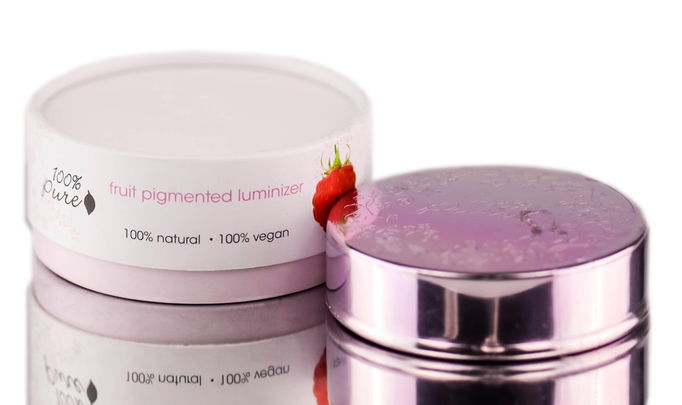100% Pure Fruit Pigmented Luminizer