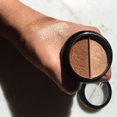 Manna Kadar Radiance Split Pan Bronzer & Highlighter Duo 1-image2