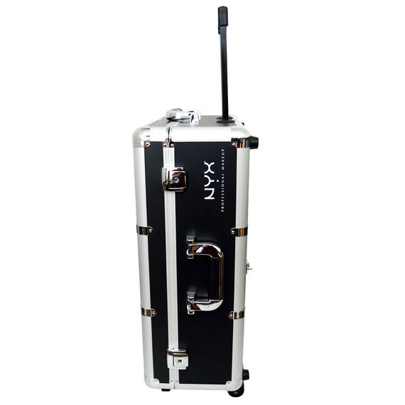 NYX X-Large Makeup Artist Train Case with Lights