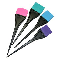 The Sprush Revolutionary Hair Color and Relaxer Tool