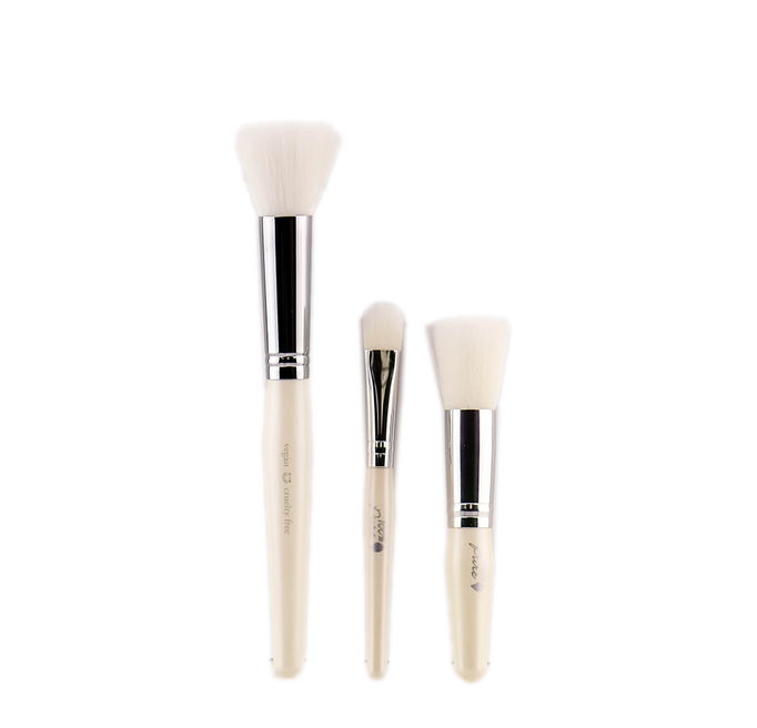 100% Pure Cruelty Free Brush