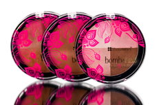 BH Cosmetics Bombshell Bronze Bronzer-image1