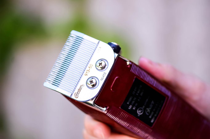 Oster Professional The Quiet Fast Feed Clipper #76023-510-image3