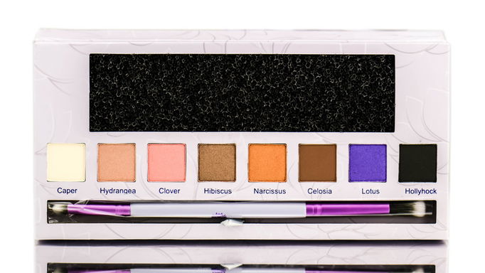 Vera Mona Color Lotus Palette