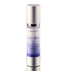 Model In a Bottle Sensitive Skin Setting Spray with Matte Finish-image1 Model In a Bottle Sensitive Skin Setting Spray with Matte Finish-image1