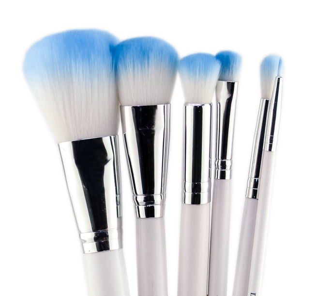 Crown Brush White 7pc HD Set w/ Mirror and Tweezer