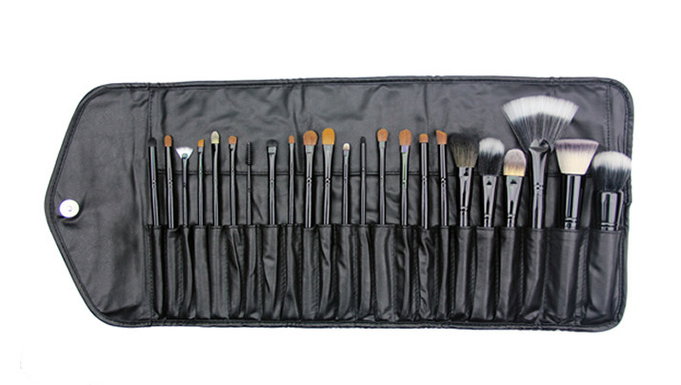 Crown Brush 23pc Professional Set w/ Case-image1 Crown Brush 23pc Professional Set w/ Case-image1