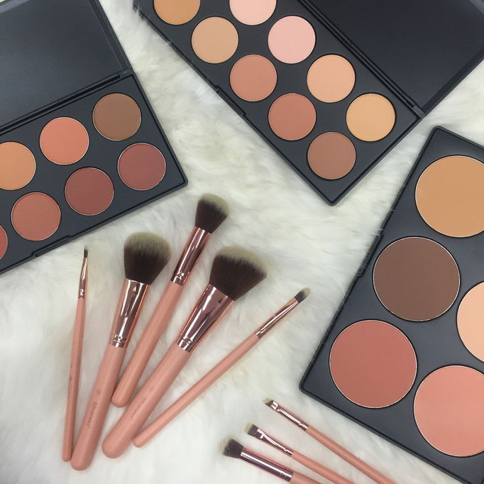 BH Cosmetics 14 PC Chic Brush Set w/ Case