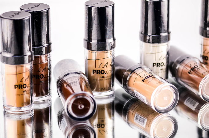 LA Girl Pro Coverage HD Long Wear Illuminating Foundation