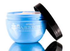 Naturelle Majestic Oil Hydrating Repair Masque-image1 Naturelle Majestic Oil Hydrating Repair Masque-image1
