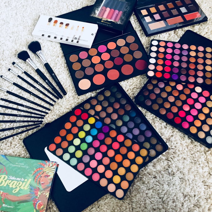 BH Cosmetics 120 Color Eyeshadow Palette - 6th Edition