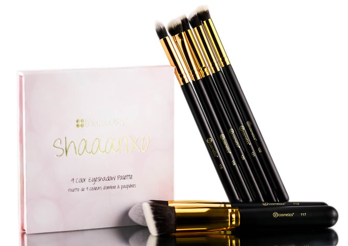 BH Cosmetics Blend and Pout Set-image1