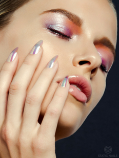 Static Nails FX Collection - Holographic Spill