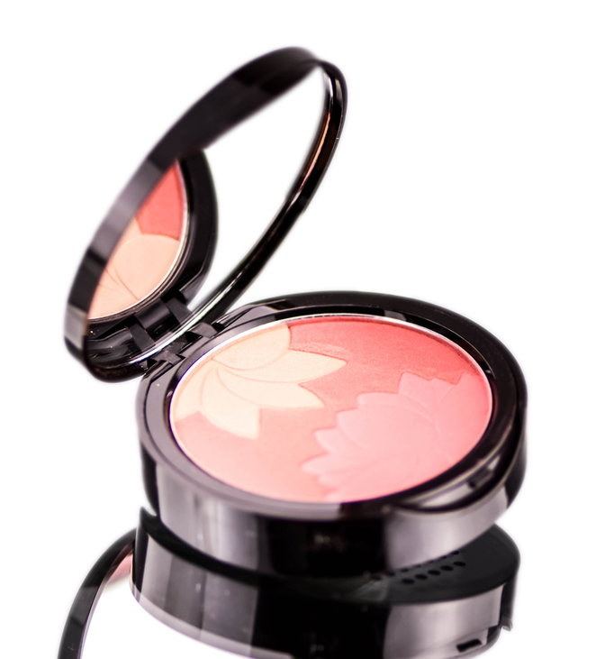 Manna Kadar Blossom Floral Compact-image2