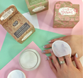 Whamisa Organic Flowers Peeling Finger Mitt